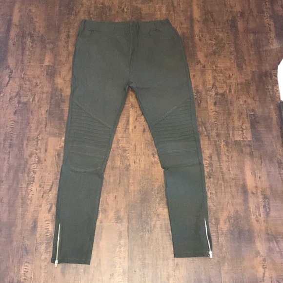 Olive Green motto leggings, - Picture 2 of 8